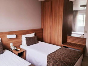 MELHOR LOCALIZAÇÃO NA BARRA DA TIJUCA- Apartamento com Ar, wifi, microondas
